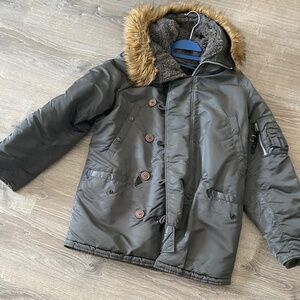 listing-status-banner